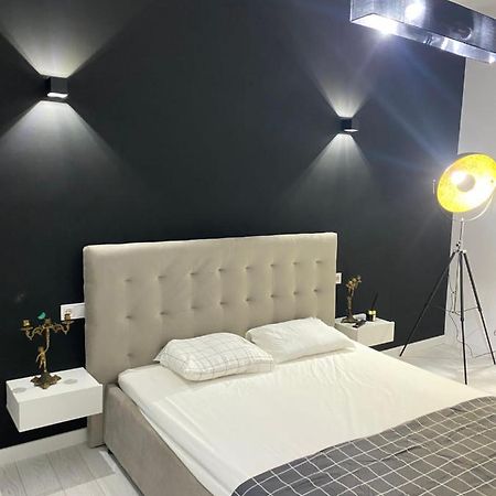 Ultracentral Apartament Calea Victoriei Bucarest Esterno foto