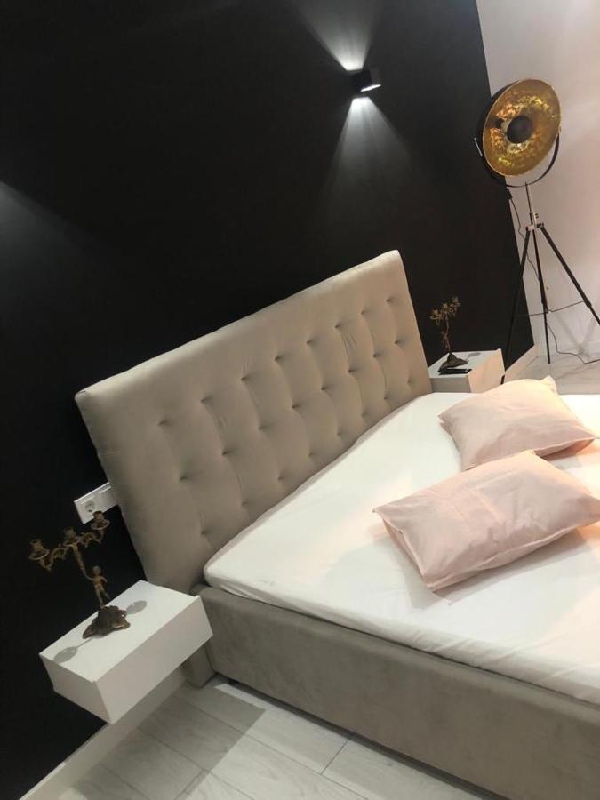 Ultracentral Apartament Calea Victoriei Bucarest Esterno foto