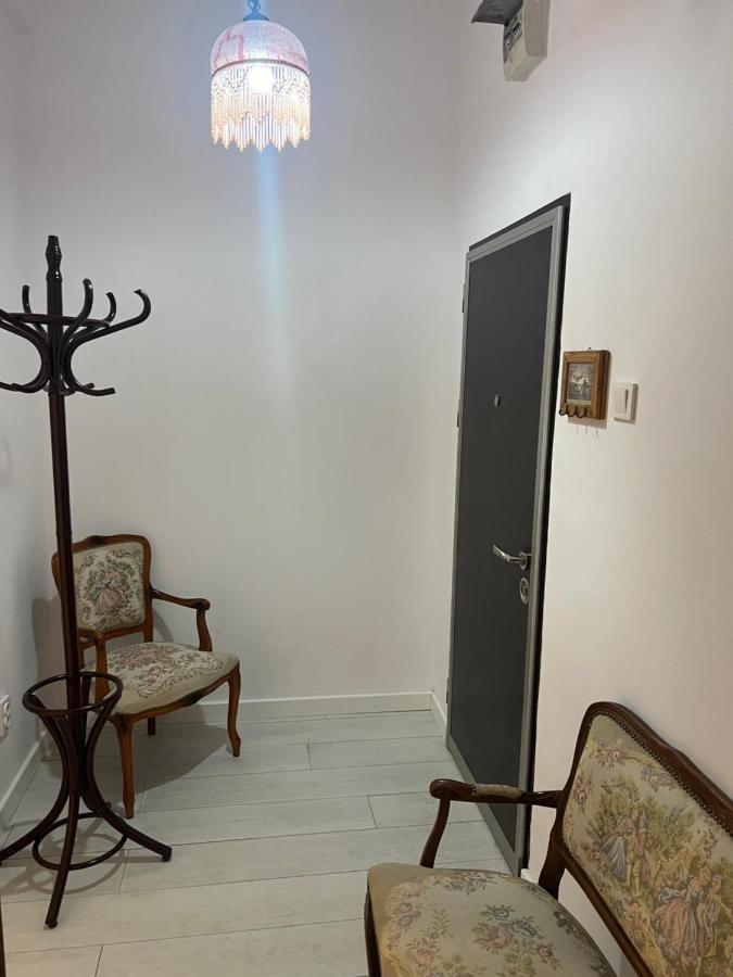 Ultracentral Apartament Calea Victoriei Bucarest Esterno foto